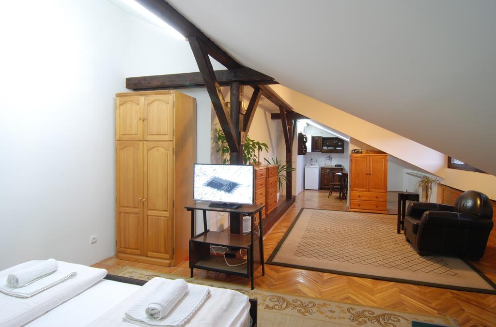 Vrnjci House Otel Vrnjačka Banja Oda fotoğraf