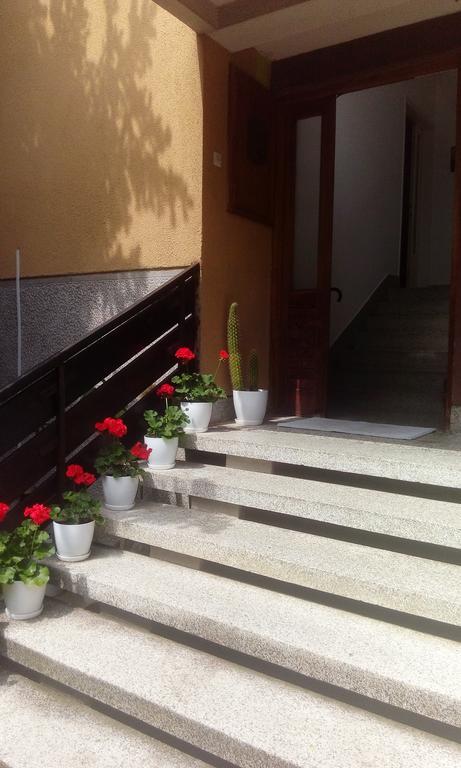 Vrnjci House Otel Vrnjačka Banja Dış mekan fotoğraf